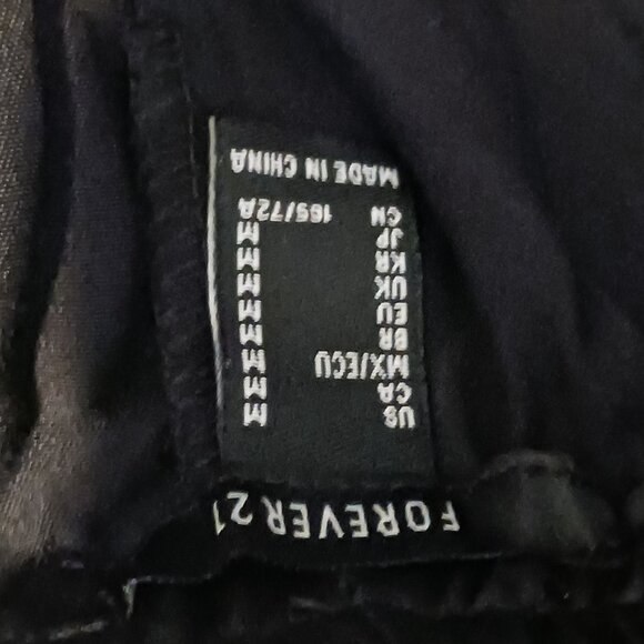 NEW Satin Mid-Rise Cargo Pants, Black Lightweight‎ Joggers Elastic Waist, Size M - Picture 12 of 13